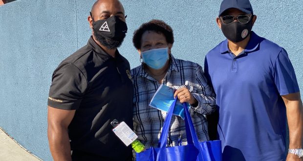 Smile America Abdi Foundation Donates Over 2,000+ Items to Families in Need in San Bernardino County